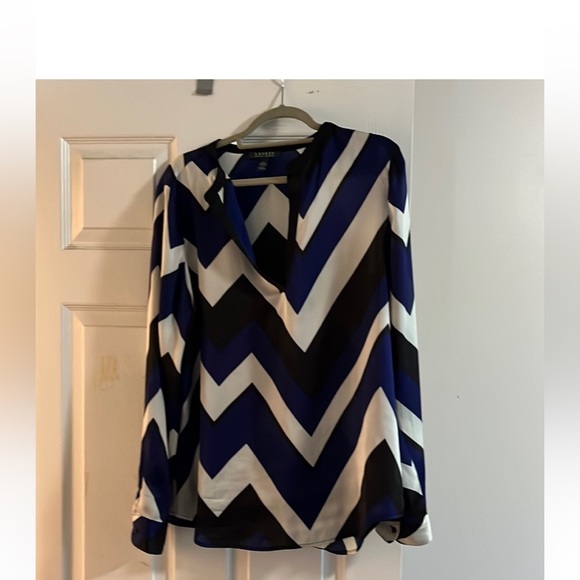 Ralph Lauren black, white, and blue chevron long sleeve -Large Size 1X - Picture 2 of 6